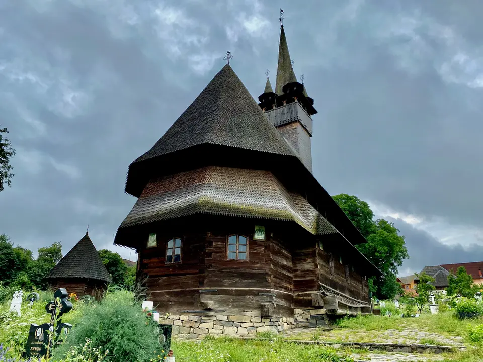 Biserica de lemn din Budești Josani, Maramureș
