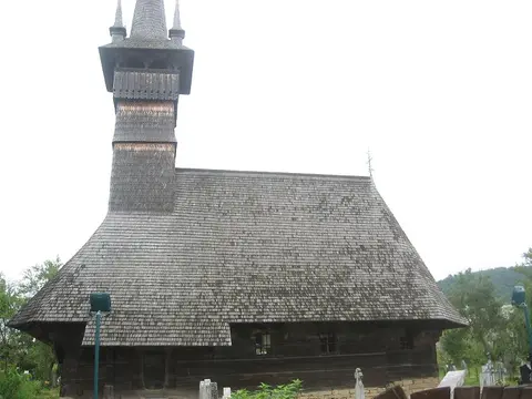 Biserica de lemn din Rogoz