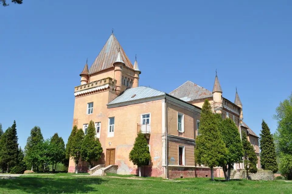 Castelul Kendeffy din Sântămăria-Orlea