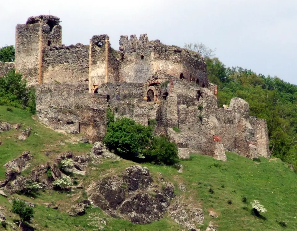 Cetatea Șoimoș, Lipova, județul Arad